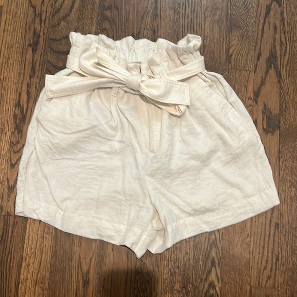 High waist canvas shorts - Picture 1 of 3